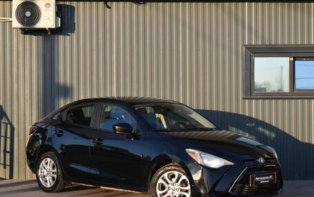 Toyota Yaris, 2017 год, 1 419 999 рублей, 3 фотография