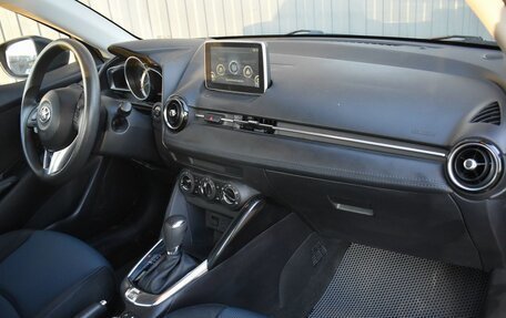 Toyota Yaris, 2017 год, 1 419 999 рублей, 16 фотография