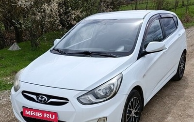 Hyundai Solaris II рестайлинг, 2012 год, 950 000 рублей, 1 фотография
