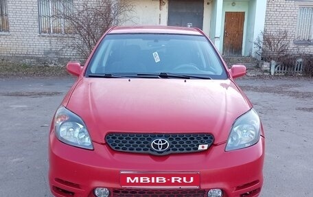 Toyota Matrix, 2002 год, 375 000 рублей, 1 фотография