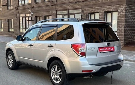 Subaru Forester, 2011 год, 1 350 000 рублей, 1 фотография