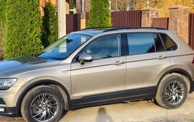 Volkswagen Tiguan II, 2020 год, 2 800 000 рублей, 1 фотография