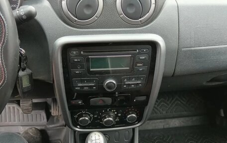 Renault Duster I рестайлинг, 2013 год, 800 000 рублей, 11 фотография