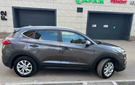 Hyundai Tucson III, 2018 год, 2 400 000 рублей, 5 фотография