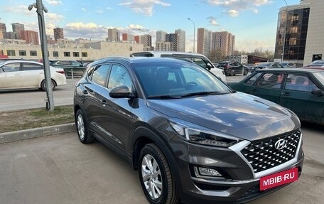 Hyundai Tucson III, 2018 год, 2 400 000 рублей, 2 фотография