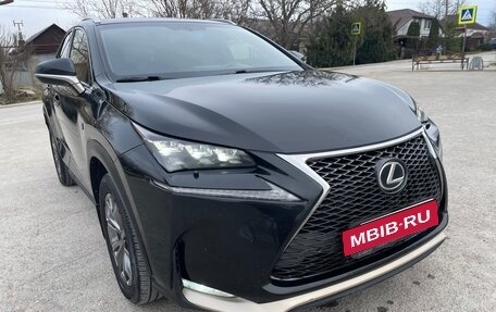 Lexus NX I, 2015 год, 2 190 000 рублей, 4 фотография