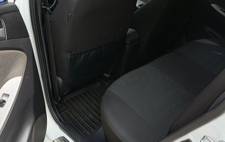 Hyundai Solaris II рестайлинг, 2012 год, 950 000 рублей, 17 фотография