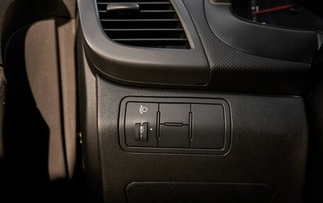 Hyundai Solaris II рестайлинг, 2016 год, 775 000 рублей, 13 фотография