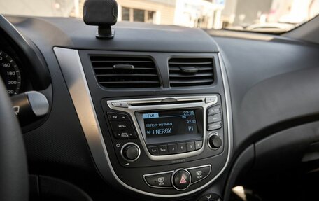 Hyundai Solaris II рестайлинг, 2016 год, 775 000 рублей, 9 фотография