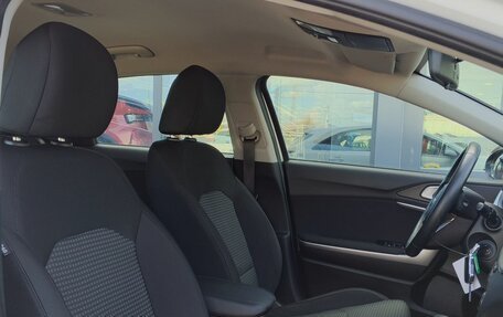 KIA cee'd III, 2021 год, 1 439 000 рублей, 21 фотография