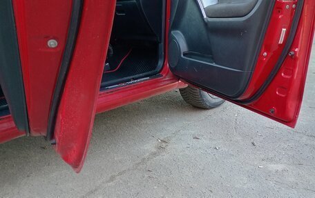 Toyota Matrix, 2002 год, 375 000 рублей, 10 фотография