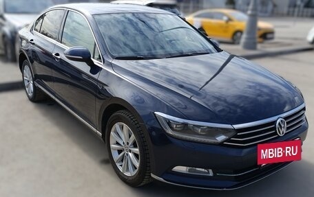 Volkswagen Passat B8 рестайлинг, 2016 год, 1 625 000 рублей, 3 фотография