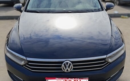 Volkswagen Passat B8 рестайлинг, 2016 год, 1 625 000 рублей, 2 фотография