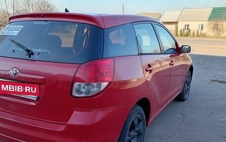 Toyota Matrix, 2002 год, 375 000 рублей, 5 фотография
