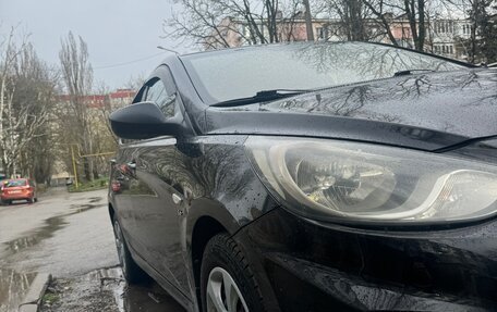 Hyundai Solaris II рестайлинг, 2013 год, 699 999 рублей, 4 фотография
