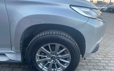 Mitsubishi Pajero Sport III рестайлинг, 2017 год, 3 264 000 рублей, 5 фотография