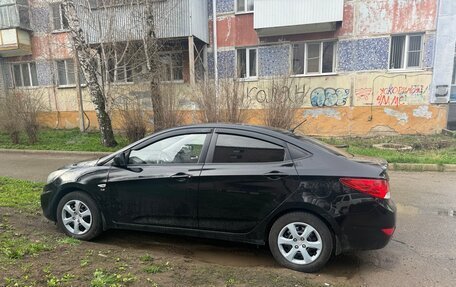 Hyundai Solaris II рестайлинг, 2013 год, 699 999 рублей, 6 фотография