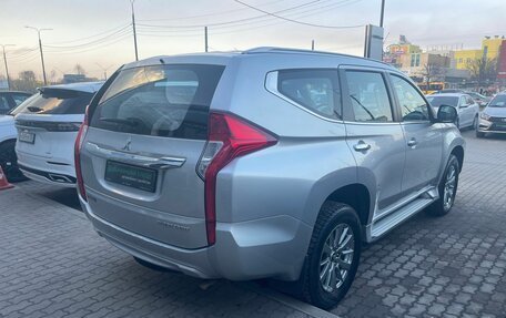 Mitsubishi Pajero Sport III рестайлинг, 2017 год, 3 264 000 рублей, 6 фотография