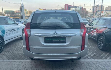 Mitsubishi Pajero Sport III рестайлинг, 2017 год, 3 264 000 рублей, 7 фотография