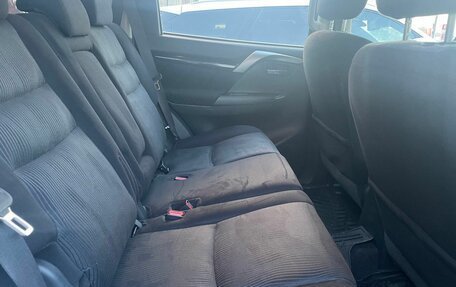 Mitsubishi Pajero Sport III рестайлинг, 2017 год, 3 264 000 рублей, 16 фотография