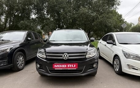Volkswagen Tiguan I, 2011 год, 1 200 000 рублей, 2 фотография