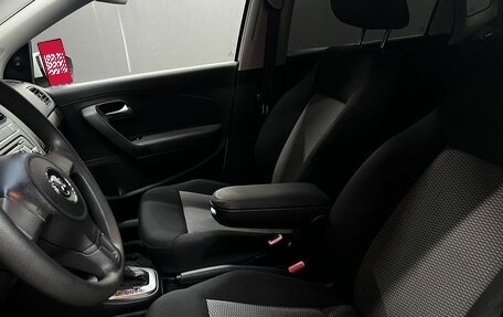 Volkswagen Polo VI (EU Market), 2011 год, 679 900 рублей, 6 фотография