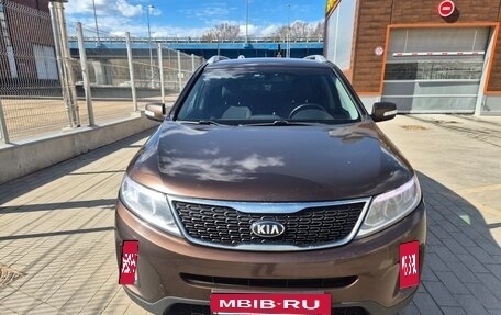 KIA Sorento II рестайлинг, 2017 год, 2 000 000 рублей, 2 фотография
