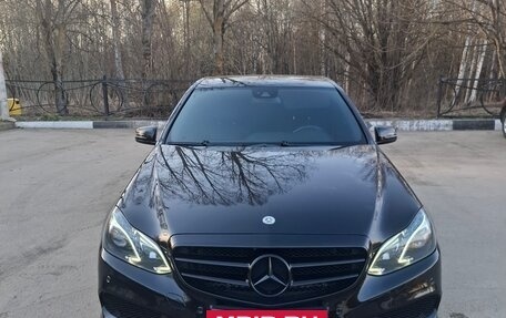 Mercedes-Benz E-Класс, 2013 год, 2 400 000 рублей, 2 фотография