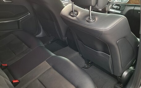 Mercedes-Benz E-Класс, 2013 год, 2 400 000 рублей, 15 фотография