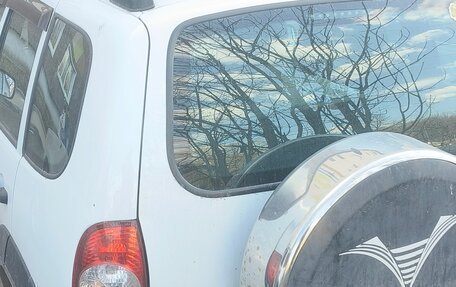 Chevrolet Niva I рестайлинг, 2018 год, 800 000 рублей, 2 фотография