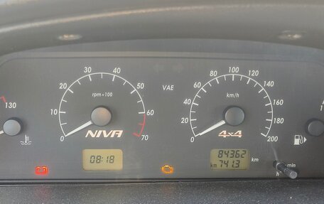 Chevrolet Niva I рестайлинг, 2018 год, 800 000 рублей, 4 фотография