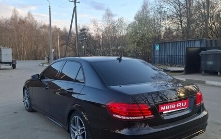 Mercedes-Benz E-Класс, 2013 год, 2 400 000 рублей, 3 фотография