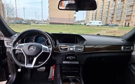 Mercedes-Benz E-Класс, 2013 год, 2 400 000 рублей, 12 фотография