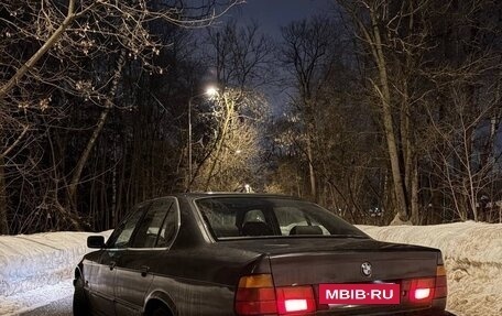 BMW 5 серия, 1995 год, 300 000 рублей, 12 фотография