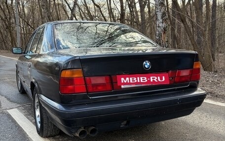 BMW 5 серия, 1995 год, 300 000 рублей, 3 фотография