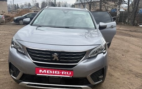 Peugeot 5008 II, 2017 год, 1 650 000 рублей, 6 фотография