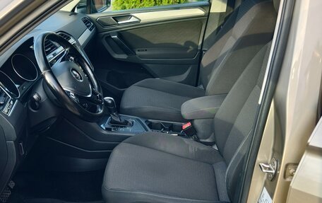 Volkswagen Tiguan II, 2020 год, 2 800 000 рублей, 10 фотография