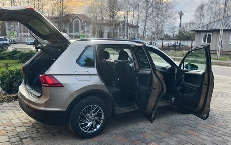 Volkswagen Tiguan II, 2020 год, 2 800 000 рублей, 14 фотография