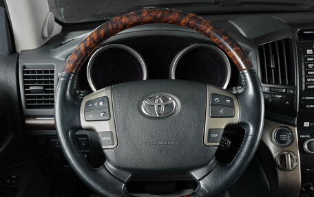 Toyota Land Cruiser 200, 2011 год, 3 819 000 рублей, 14 фотография