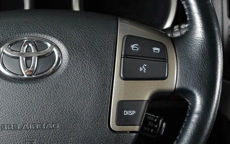 Toyota Land Cruiser 200, 2011 год, 3 819 000 рублей, 16 фотография