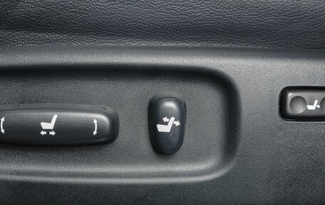 Toyota Land Cruiser 200, 2011 год, 3 819 000 рублей, 23 фотография