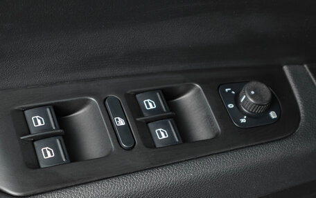 Skoda Superb III рестайлинг, 2010 год, 979 000 рублей, 19 фотография