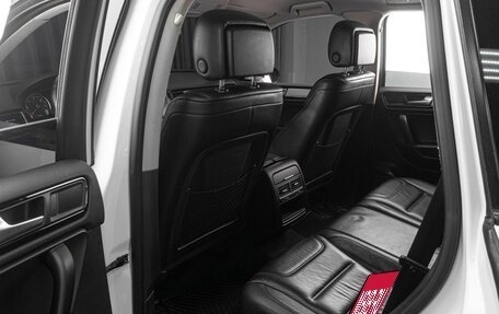 Volkswagen Touareg III, 2013 год, 2 589 000 рублей, 16 фотография