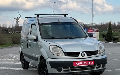 Renault Kangoo II рестайлинг, 2008 год, 500 000 рублей, 1 фотография