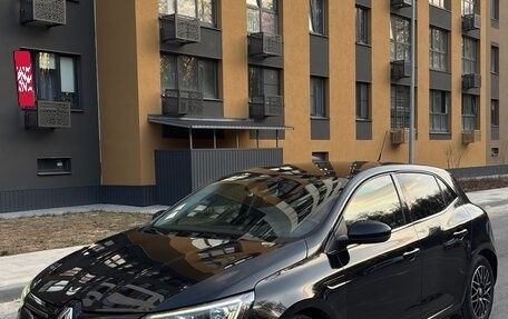 Renault Megane IV, 2019 год, 1 500 000 рублей, 1 фотография