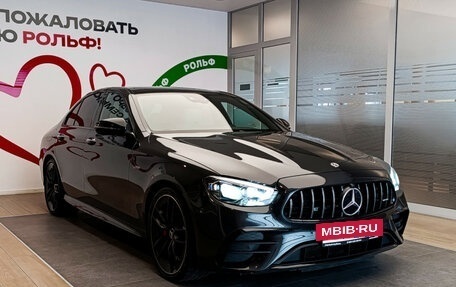 Mercedes-Benz E-Класс AMG, 2021 год, 7 300 000 рублей, 3 фотография