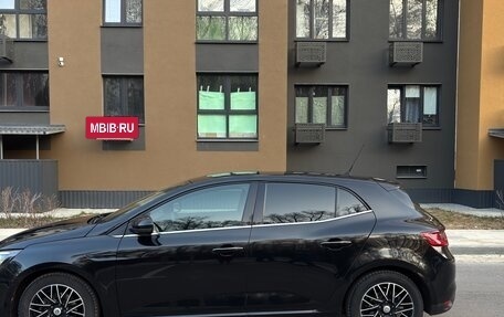 Renault Megane IV, 2019 год, 1 500 000 рублей, 3 фотография