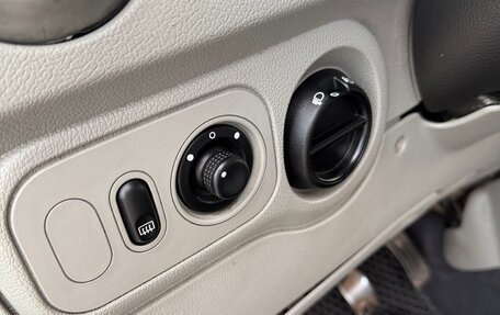 Renault Kangoo II рестайлинг, 2008 год, 500 000 рублей, 12 фотография