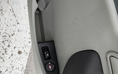 Renault Kangoo II рестайлинг, 2008 год, 500 000 рублей, 16 фотография