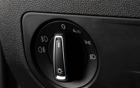 Volkswagen Tiguan II, 2017 год, 2 849 000 рублей, 17 фотография